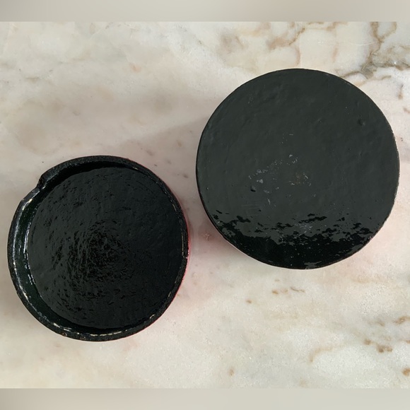 *SOLD* Pink&Red Lacquer Box - Picture 7 of 11